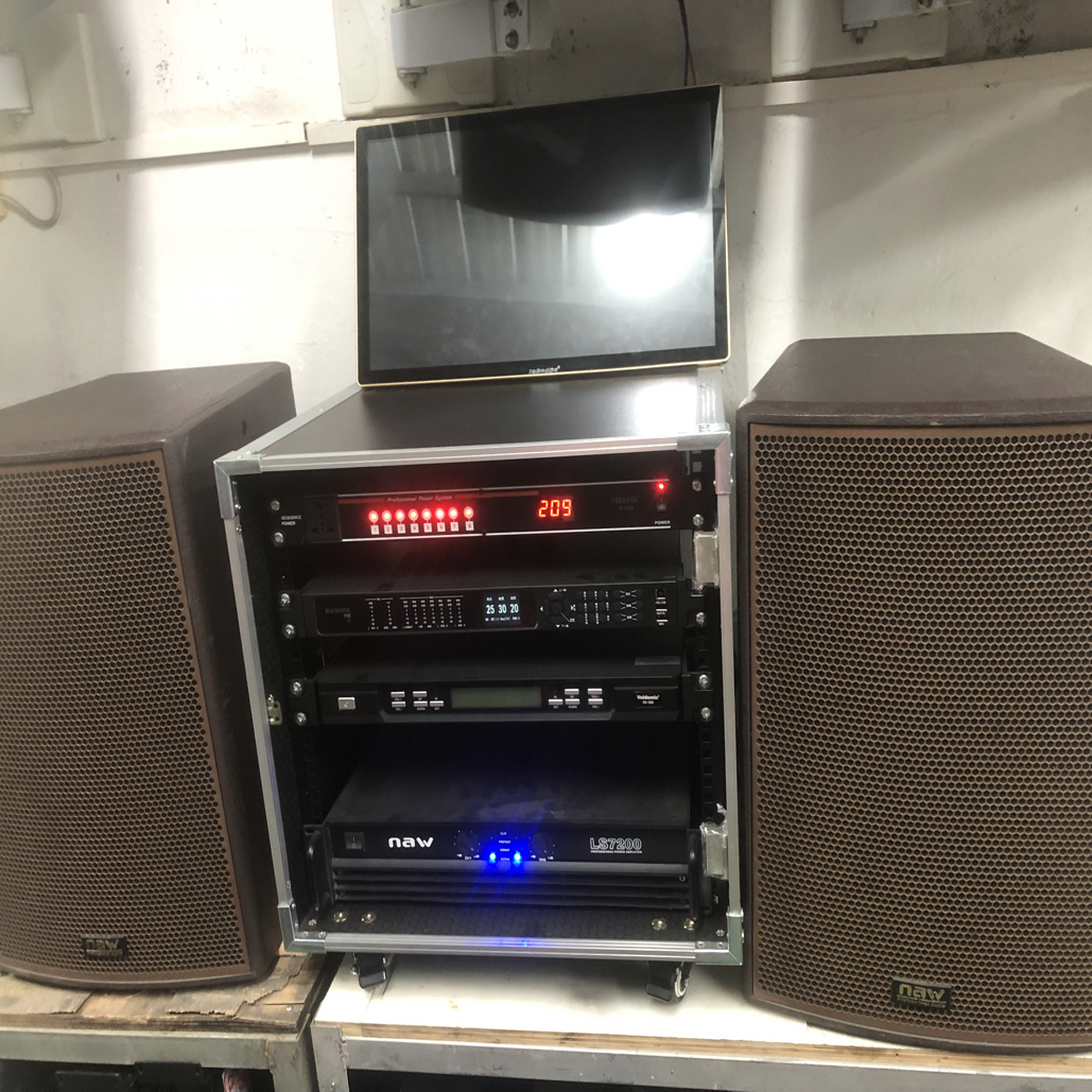 8新  天震音响一套：7件套：二手音响：不包邮