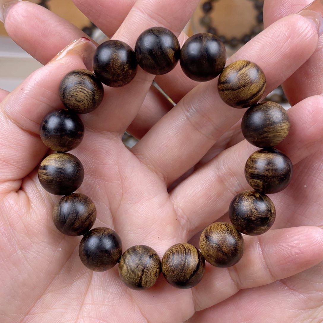 沉香手串冯*越南芽庄白棋楠虎斑留疤