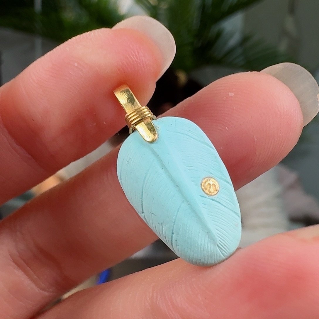 绿松石珠宝奇石18K金镶嵌