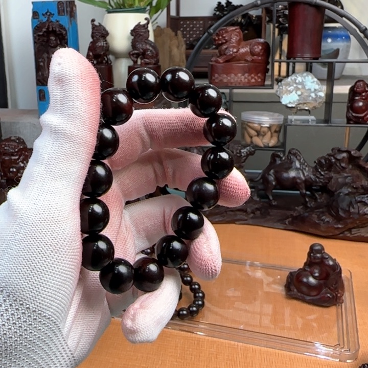 檀香紫檀（小叶紫檀）雏****狗