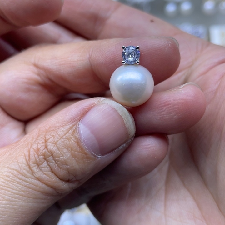 未镶嵌淡水珍珠颈饰