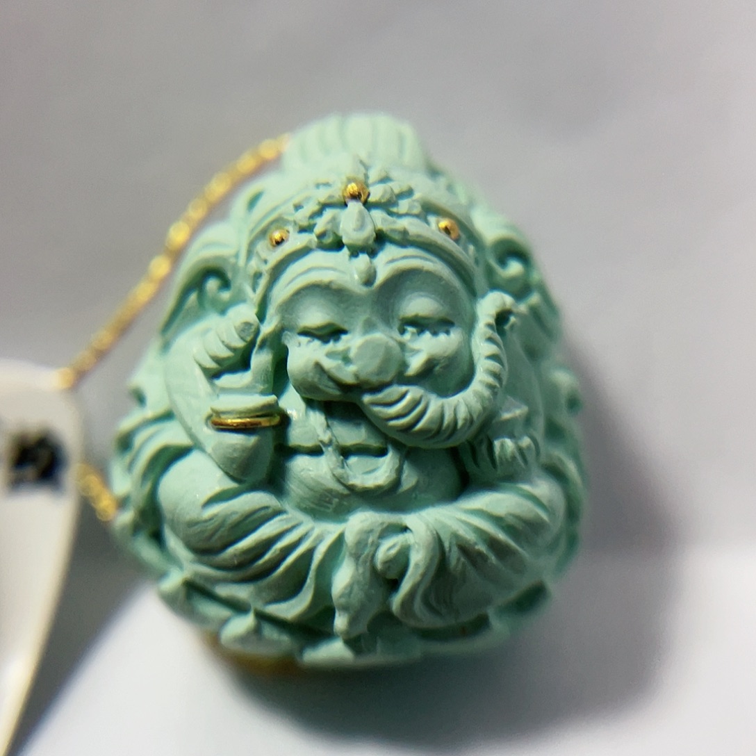 绿松石配饰未镶嵌