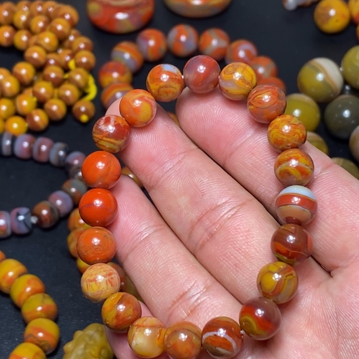 玛瑙/玉髓颈饰未镶嵌柜**松