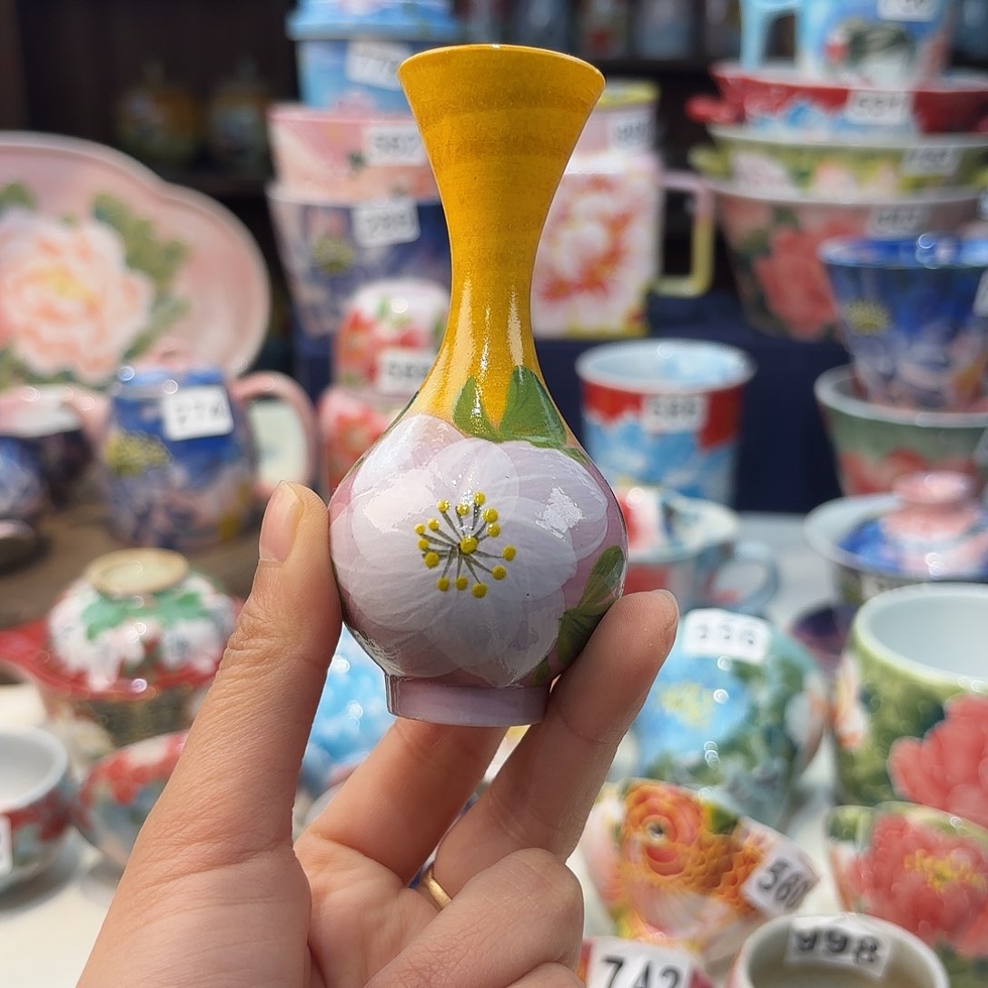 瓷片兔兔好漂亮e mo tu tu