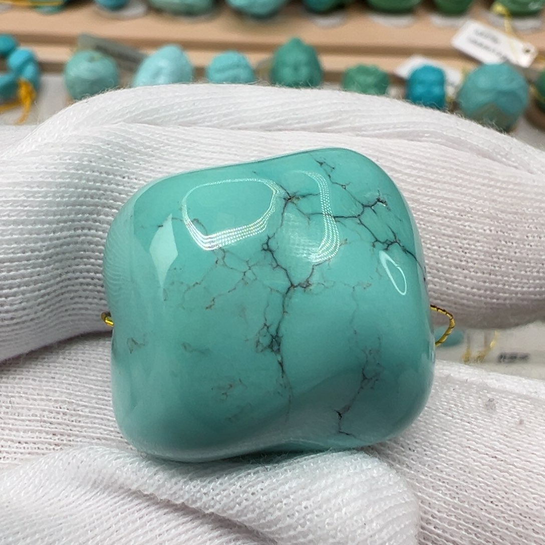 绿松石配饰未镶嵌