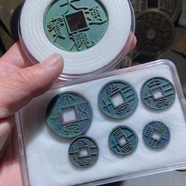 怀***醒铜现代工艺品仿制品