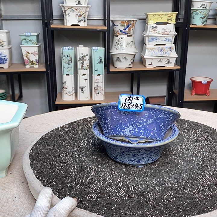 紫砂的花盆很漂亮11