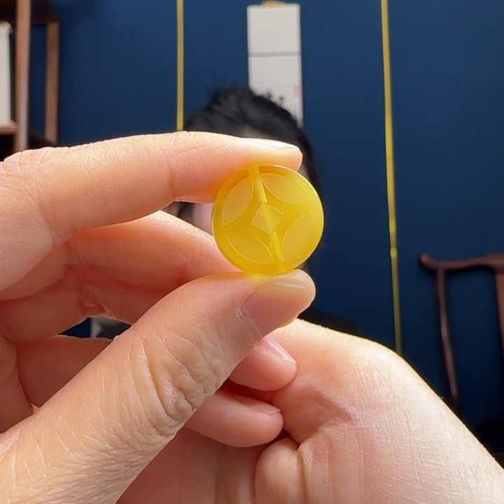 蜜蜡吊坠(赠链)未镶嵌