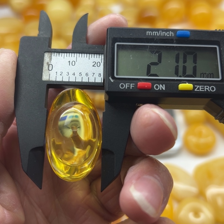 琥珀（矿物珀）未镶嵌裸石