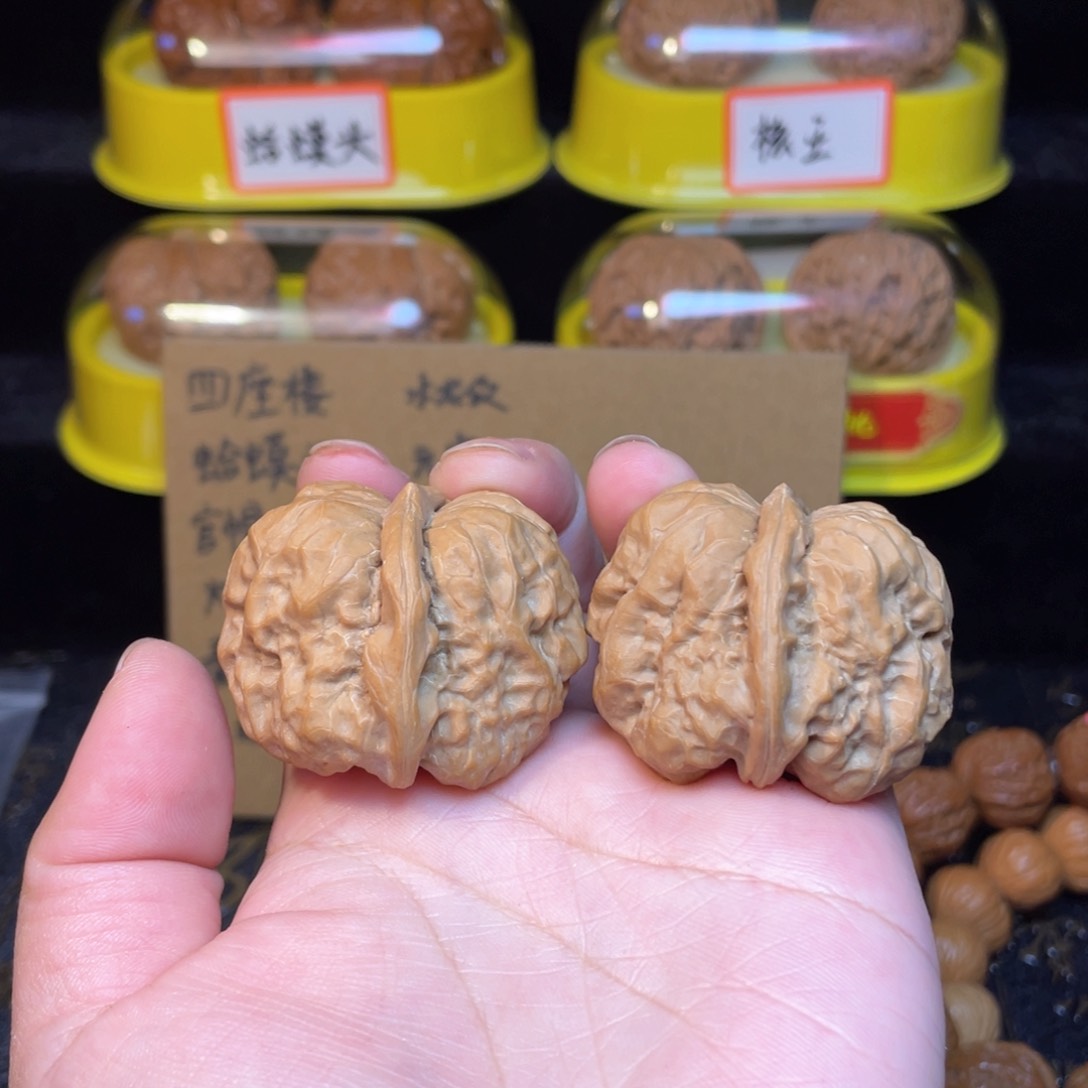 文玩核桃把件蛤蟆头38尺