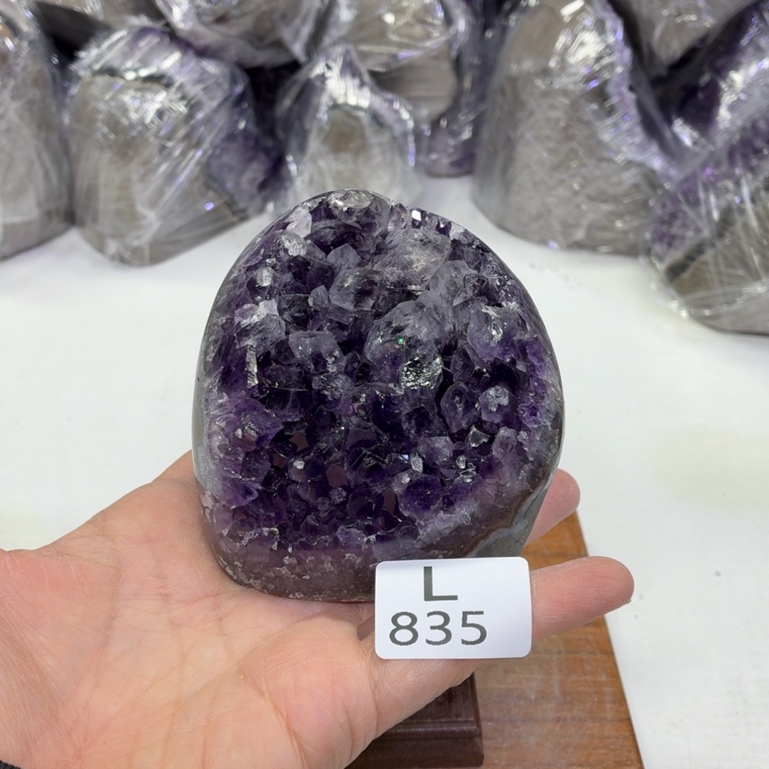 水晶摆件未镶嵌天然紫水晶