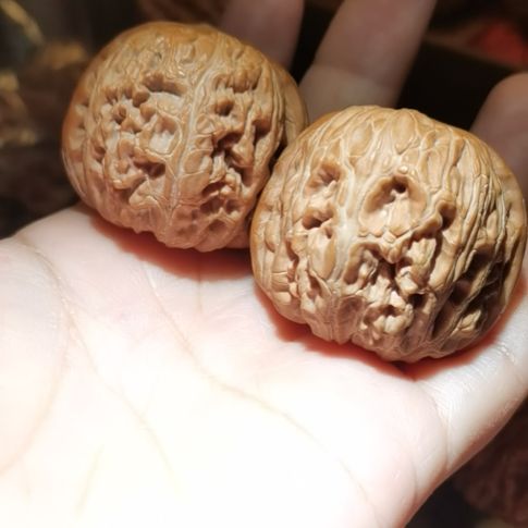 猴头核桃吊坠40元宝