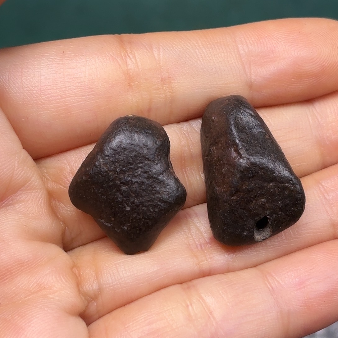 静***悠铁合金西北非石星星