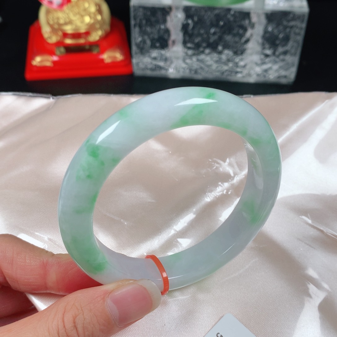 翡翠未镶嵌手镯编号1078 正圈56-57