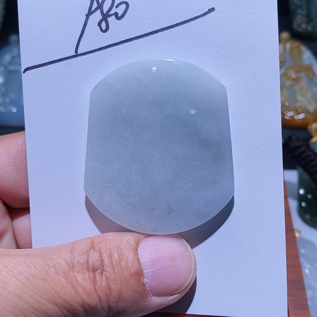 颈饰未镶嵌翡翠挂件