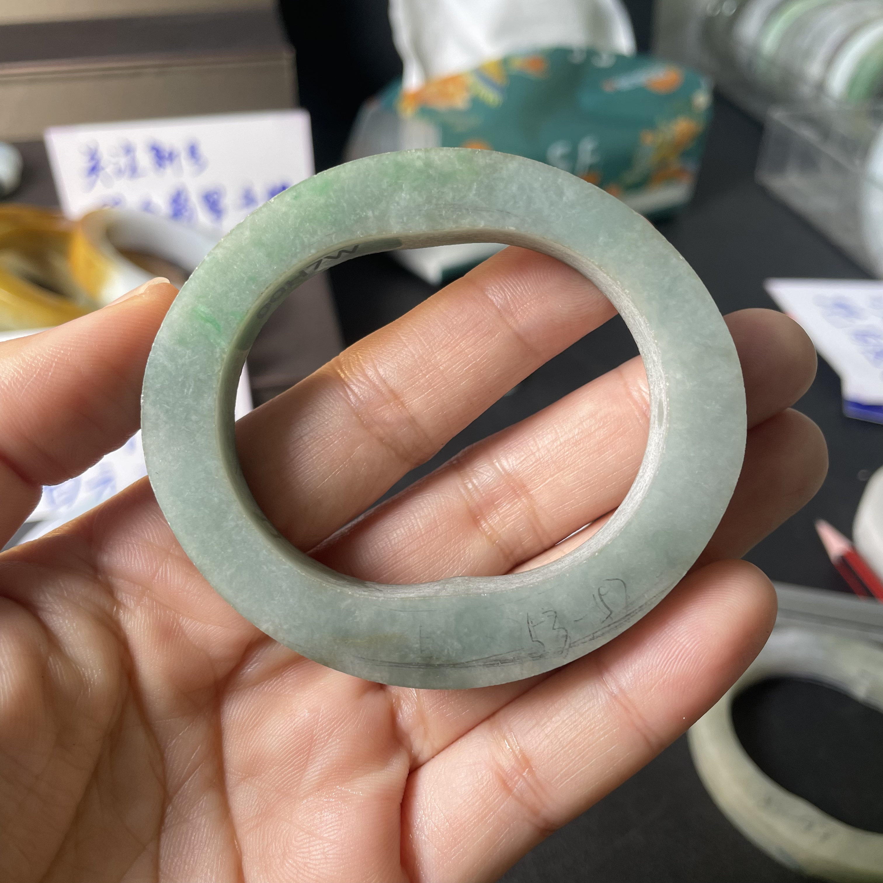 贵妃圆条形手镯56