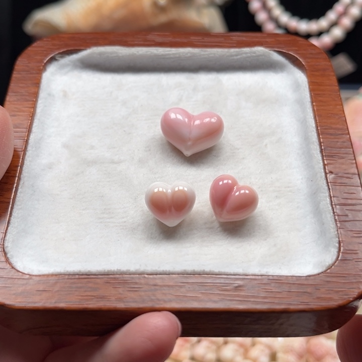 哩***手串/手链贝壳粉贝桃心