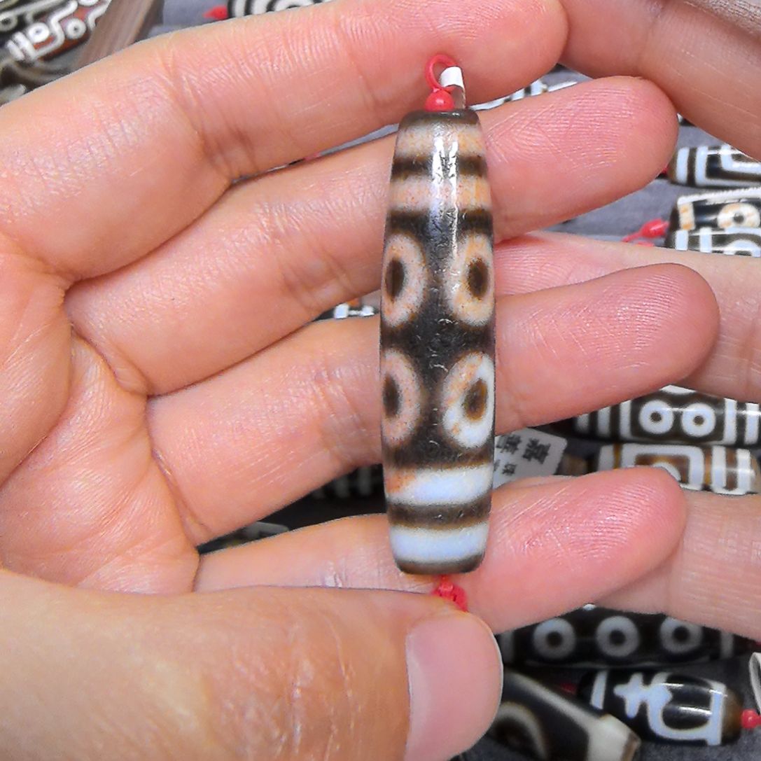 玛瑙/玉髓颈饰未镶嵌摸*马