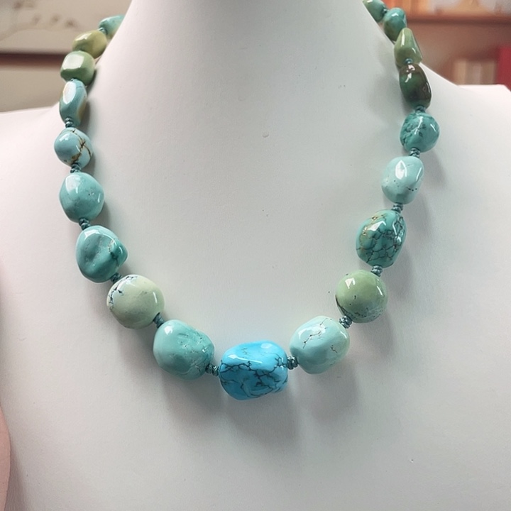 未镶嵌绿松石珠宝奇石