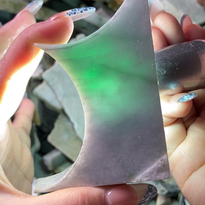 翡翠未镶嵌颈饰天然翡翠