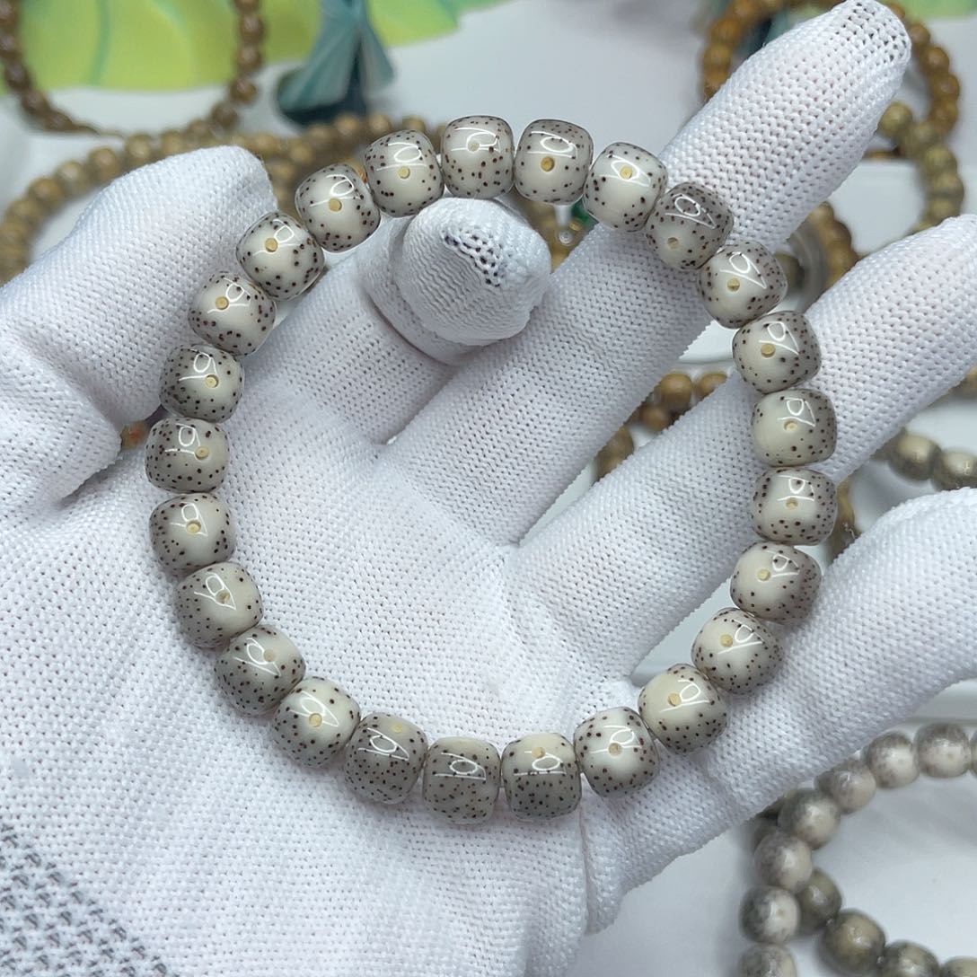 星月菩提手串怎**亲36。9/8灰冰双留白