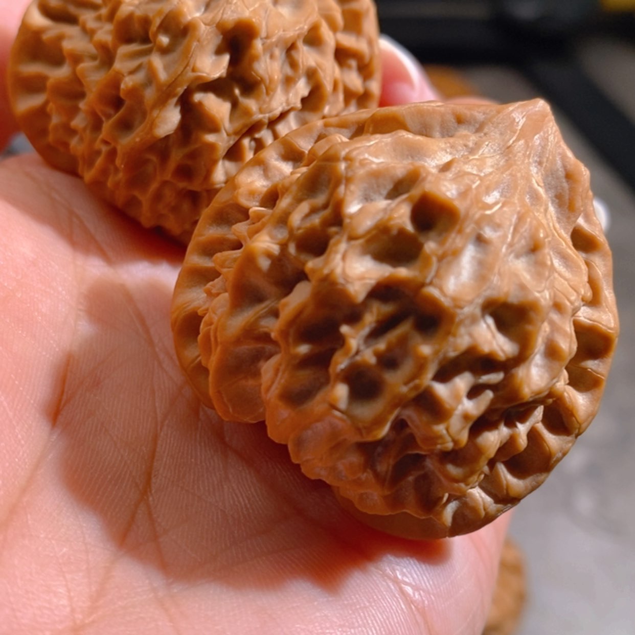 【闪购商品】吊坠文玩核桃✨***味龙门