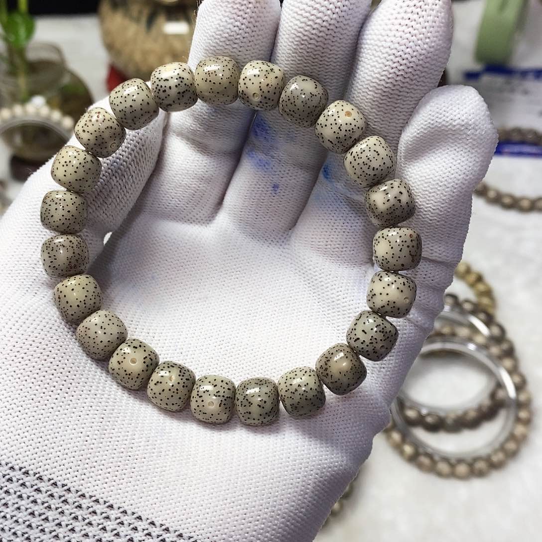 星月菩提吊坠星月菩提手串