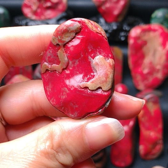 昌化鸡血石昌化鸡血石精品原石