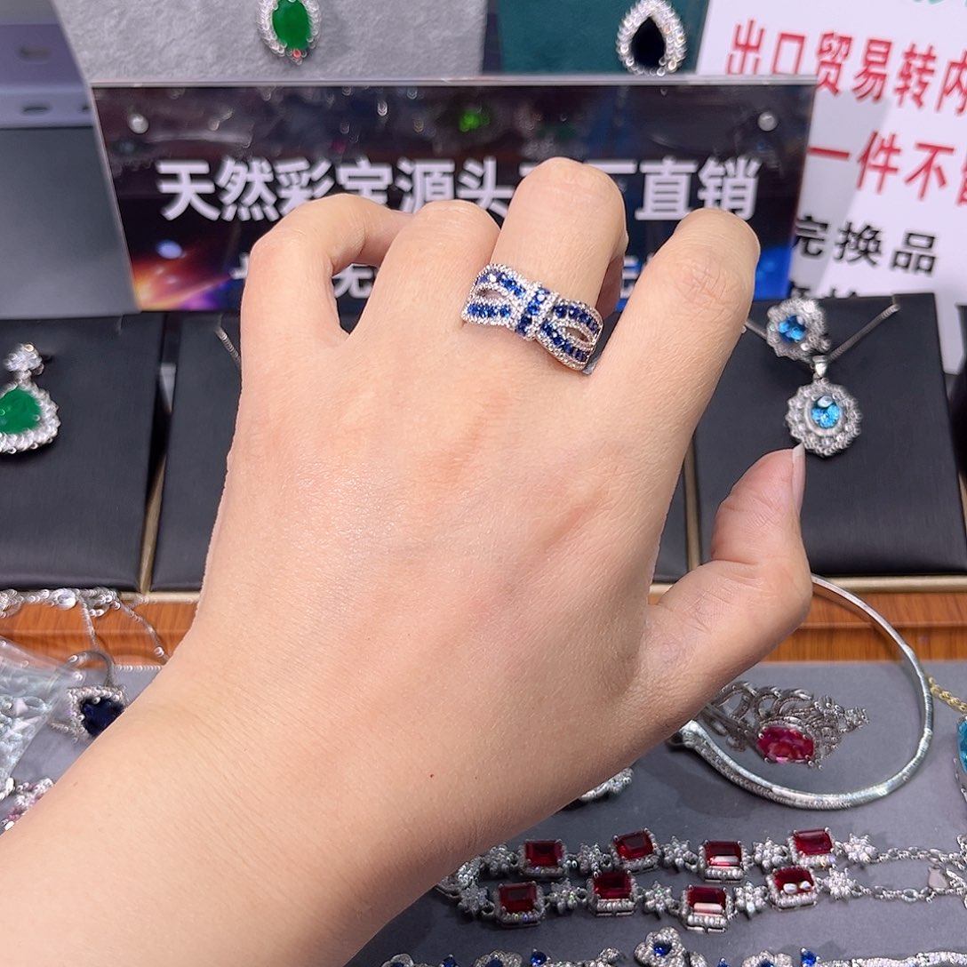 蓝宝石戒指银S925镶嵌t 56