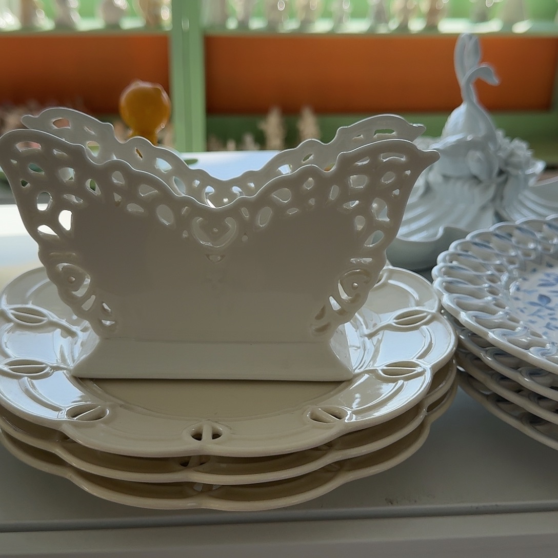 嘟***咪老货蝴蝶镂空纸巾夹