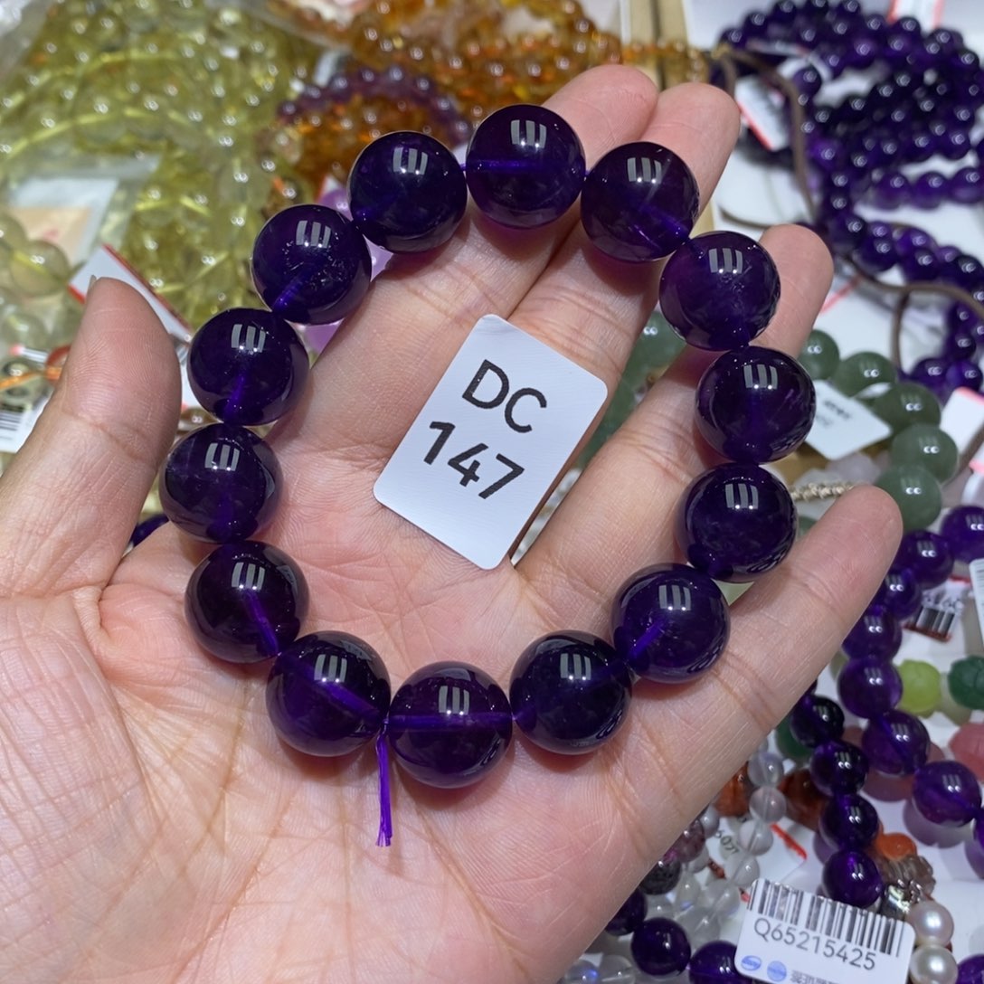 多样性发一未镶嵌水晶T****U