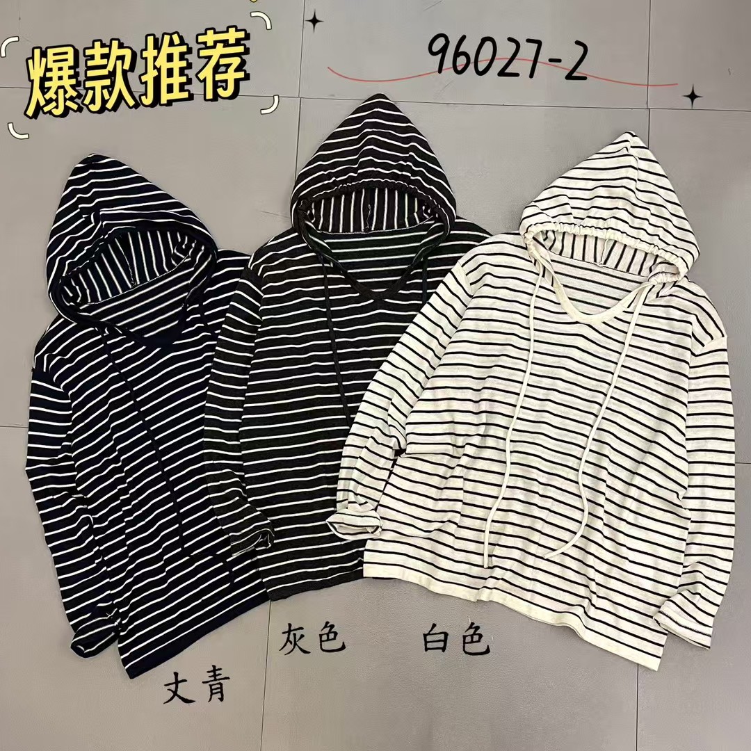 常规款连帽长袖针织条纹毛针织衫秋冬时尚灰色休闲
