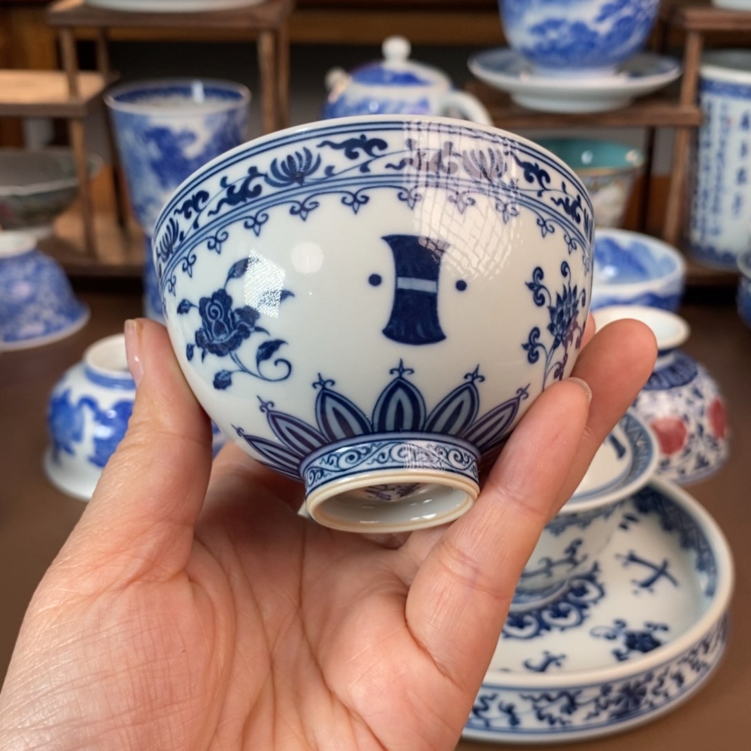 景德镇陶瓷手工手绘