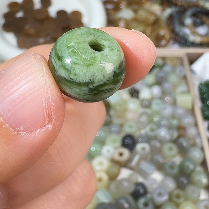 和田玉（碧玉）未镶嵌颈饰1411