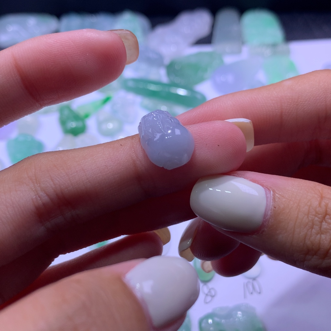 翡翠未镶嵌挂件金蟾