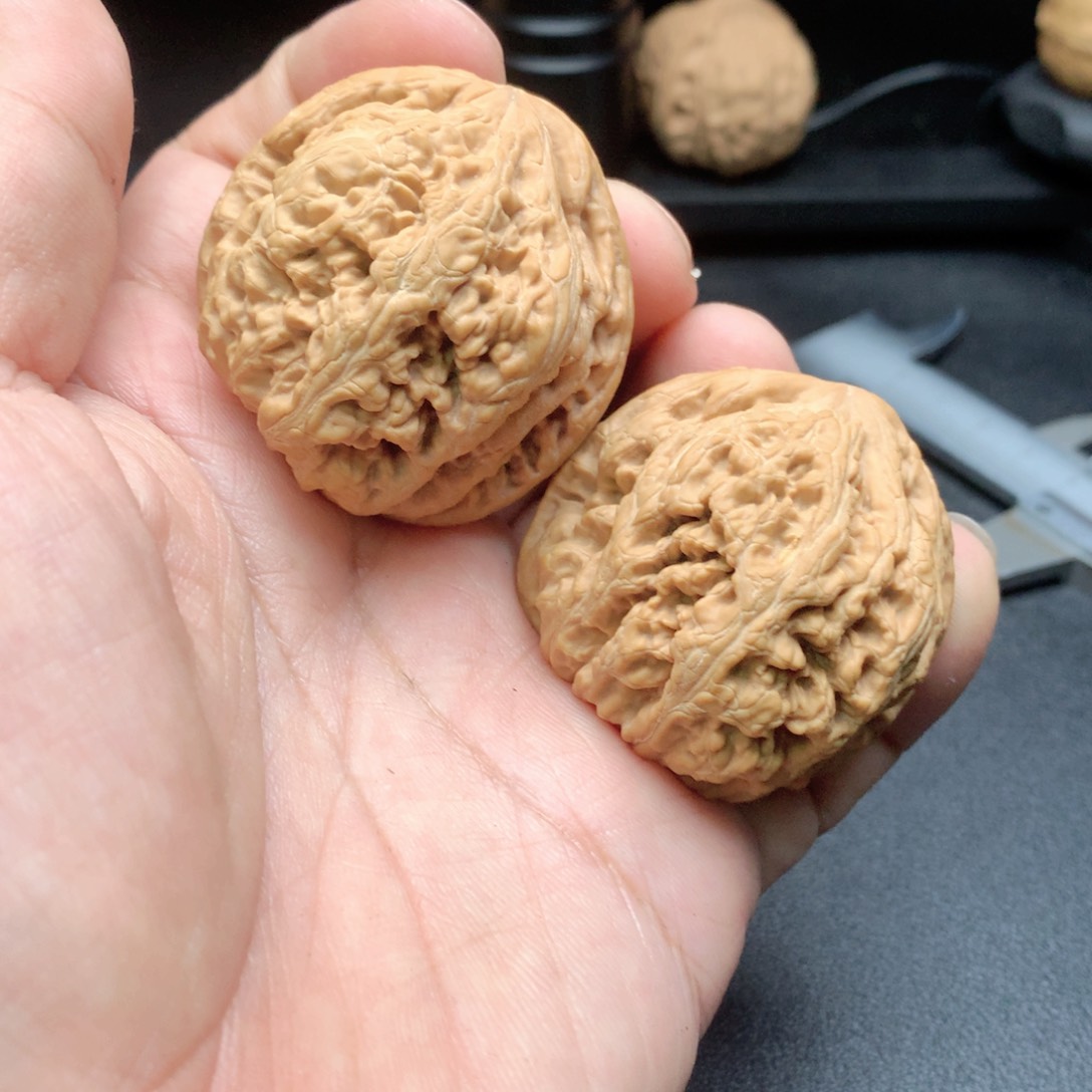 文玩核桃把件大粗筋