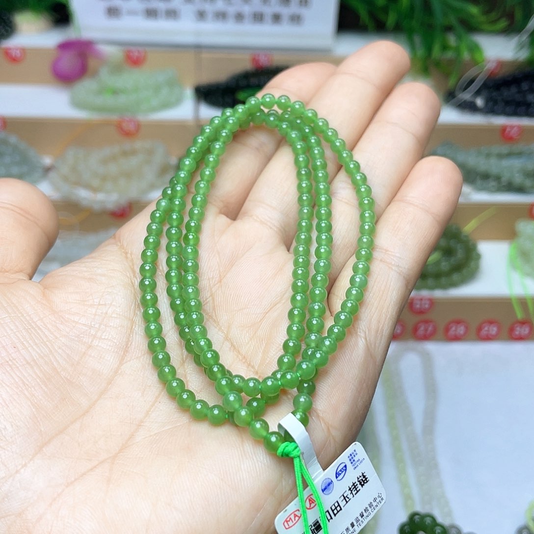 和田玉颈饰未镶嵌安*4mm