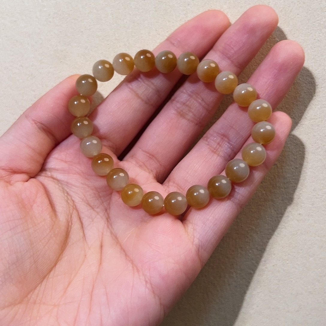 L***Y和田玉（糖玉）未镶嵌手链