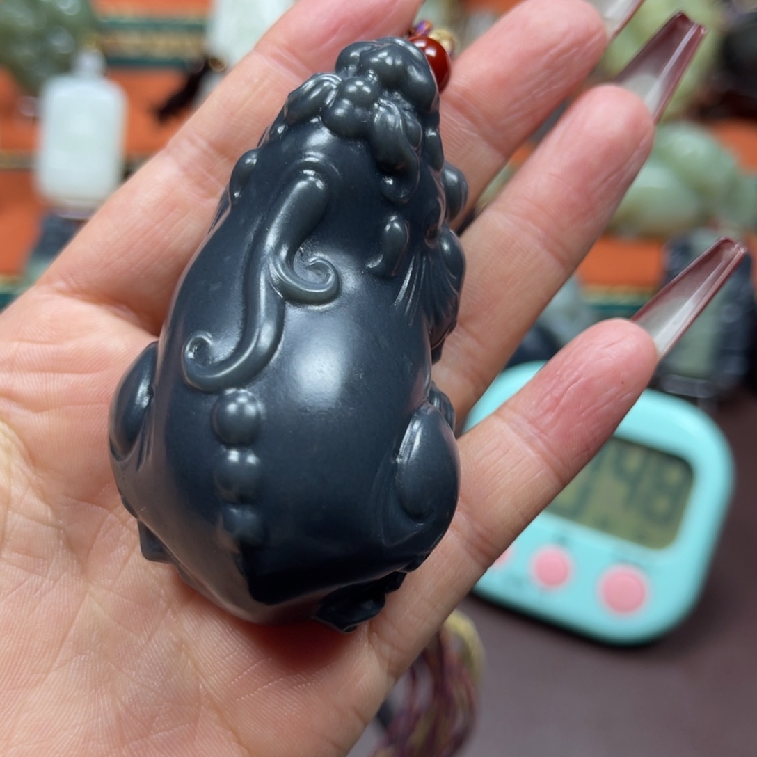 和田玉挂件未镶嵌康**哥