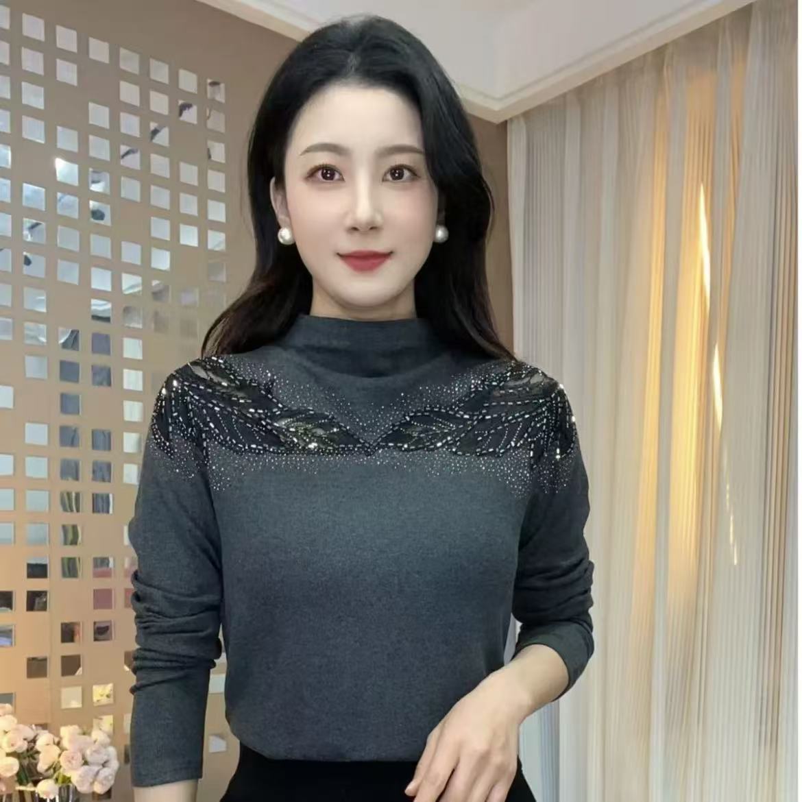 冬季新款上衣半高领气质纯色树叶花烫钻时尚洋气百搭修身显瘦女士