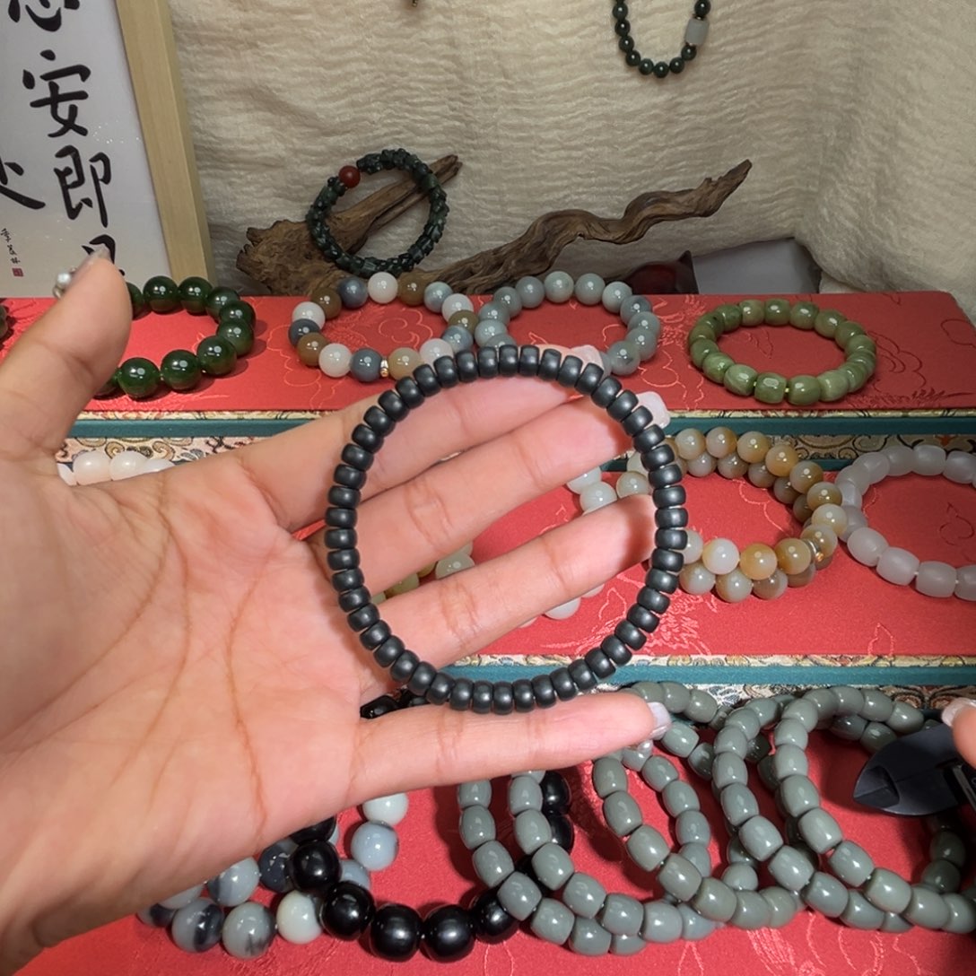 和田玉手链未镶嵌