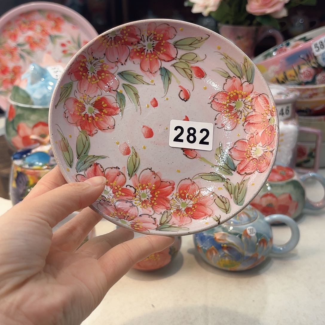 瓷片兔兔好可爱呀打