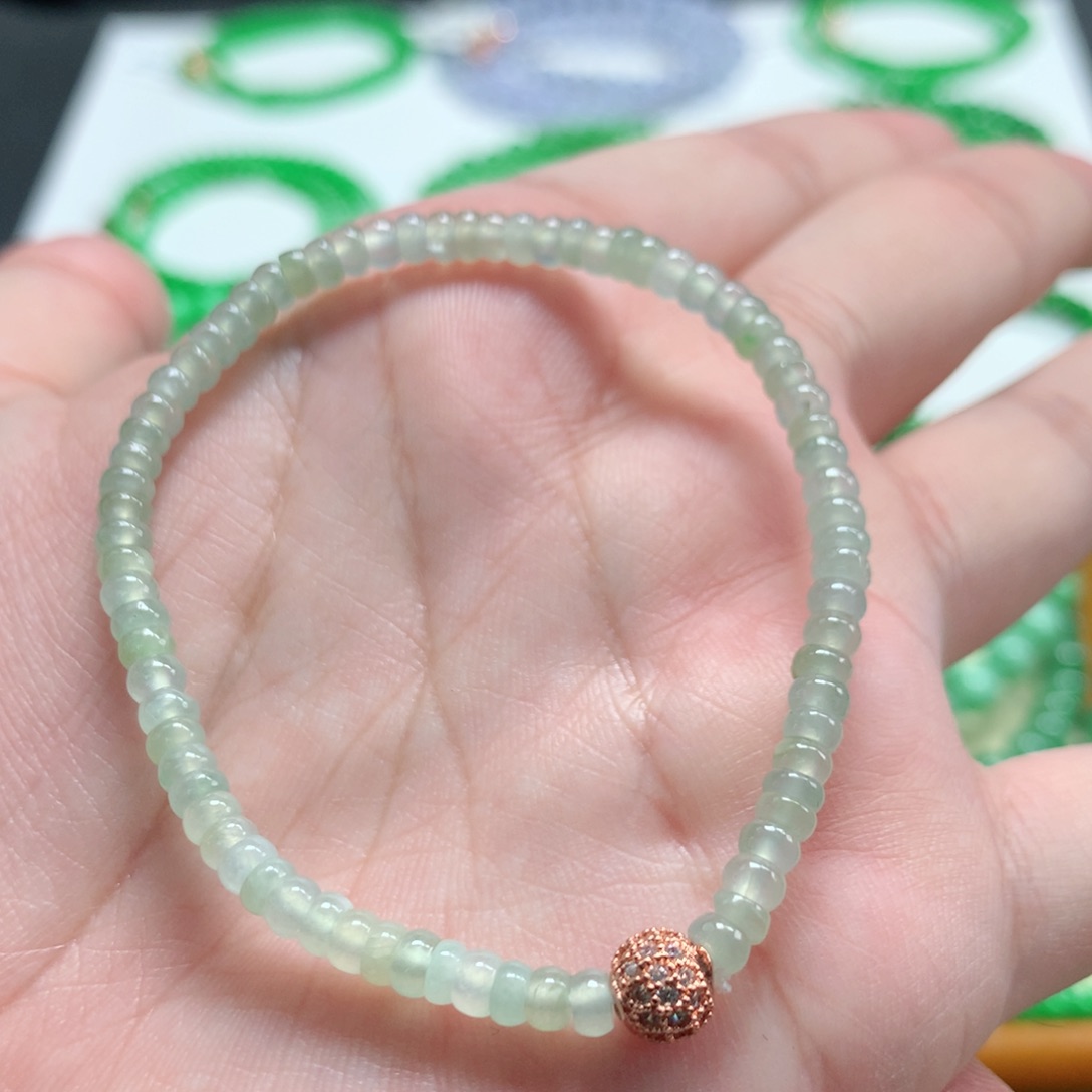 翡翠未镶嵌手链翡翠