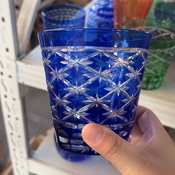 平底款水晶玻璃微瑕一个