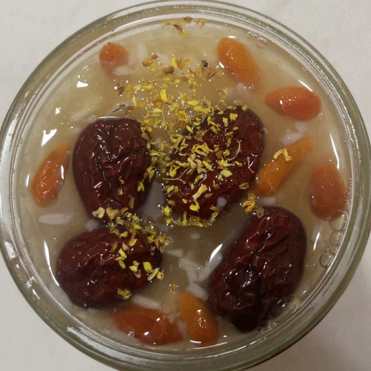 桂花酒酿鲜炖颗梨