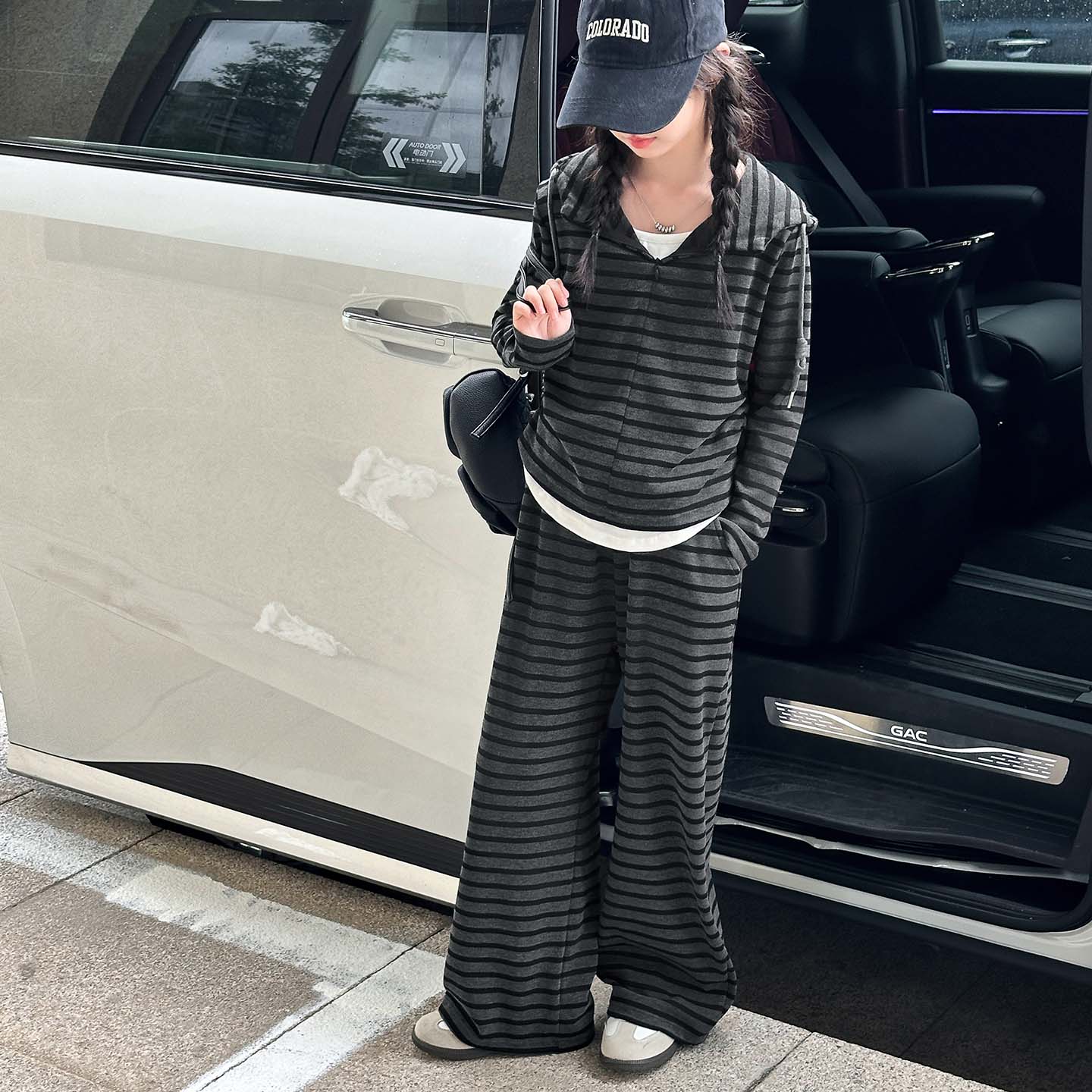 女童卫衣套装秋装2025新款儿童洋气时髦女大童休闲运动春秋两件套