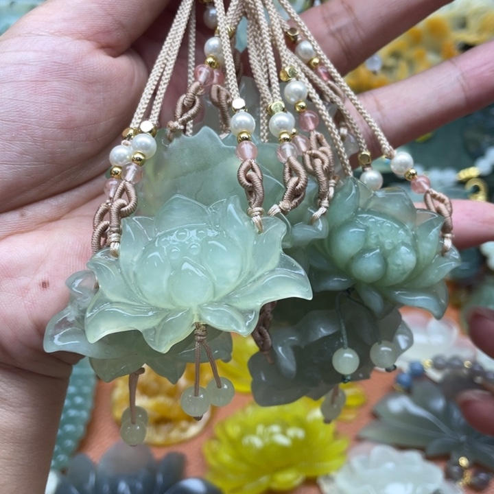 未镶嵌蛇纹石玉项链