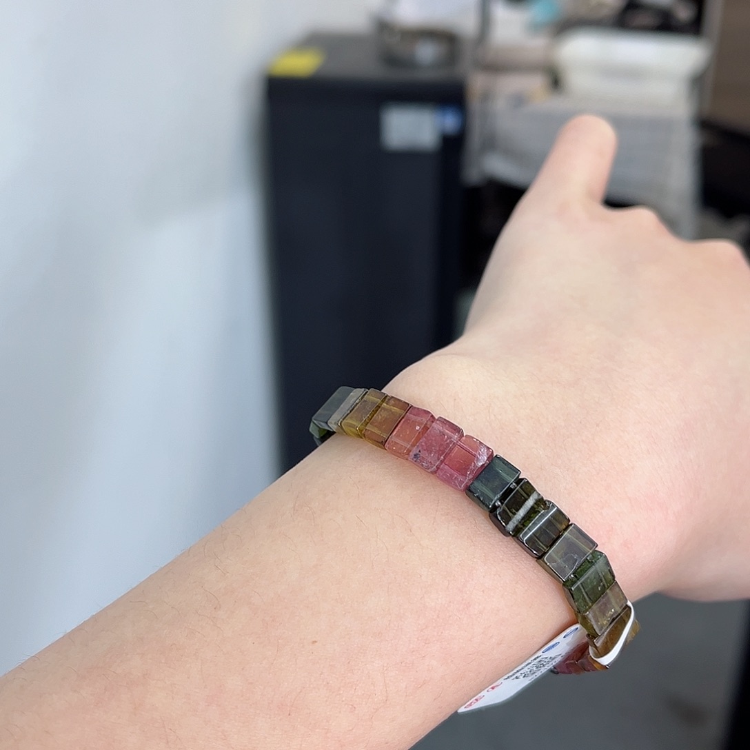 碧玺碧玺手排（多样性发一件未镶嵌