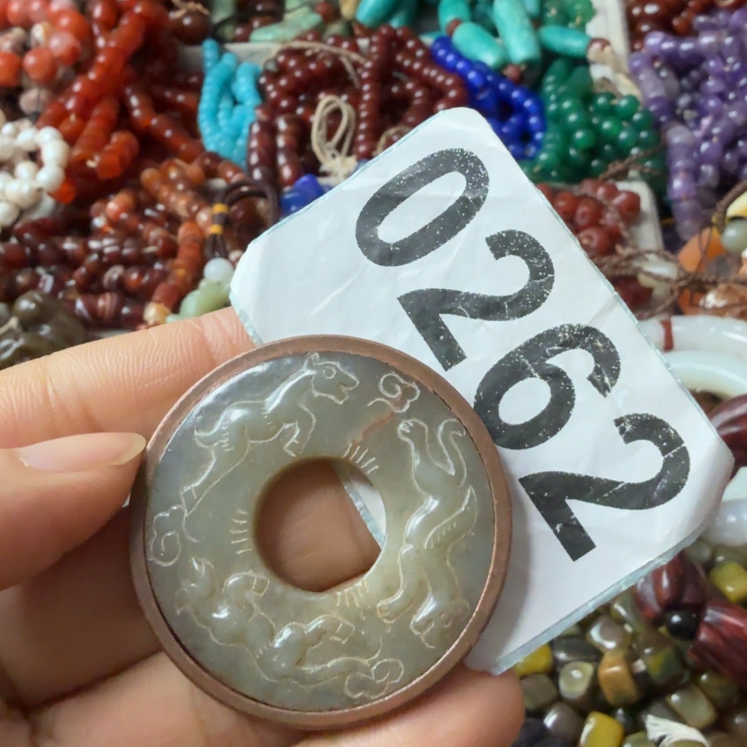 和田玉（糖玉）未镶嵌手链