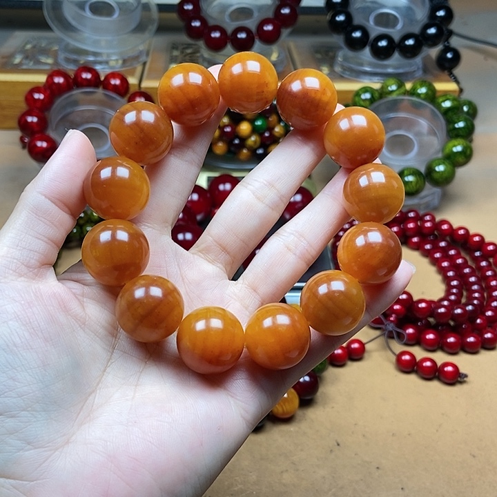 【闪购商品】贝壳杉（血龙木）手串/手链1.8*13